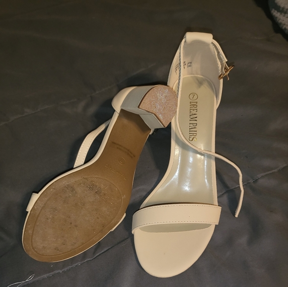 High heels - Picture 5 of 5